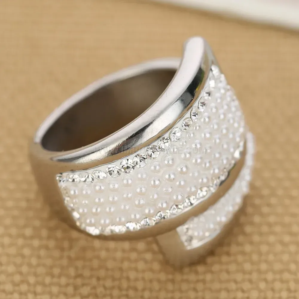 Minimalist Rhinestone Embellished Stainless Steel Ring