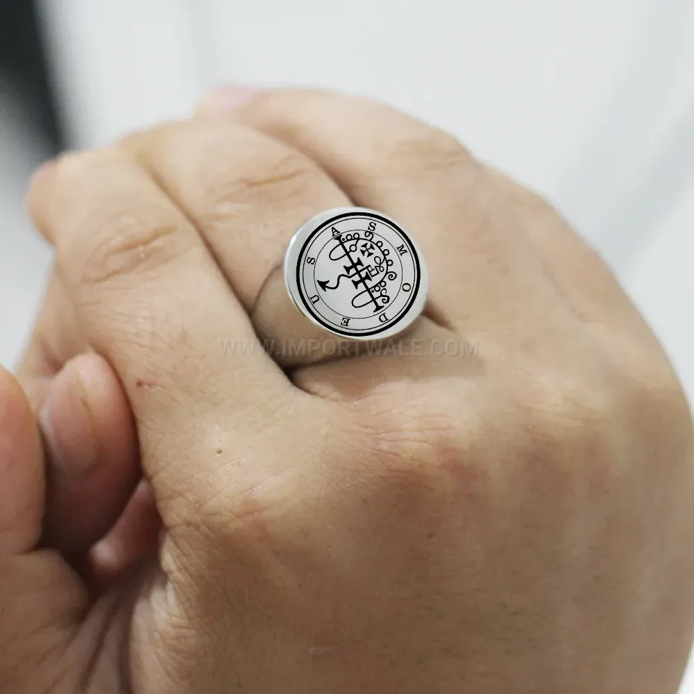 Fashion Vintage Rock Laser Engraved Round Stainless Steel Ring