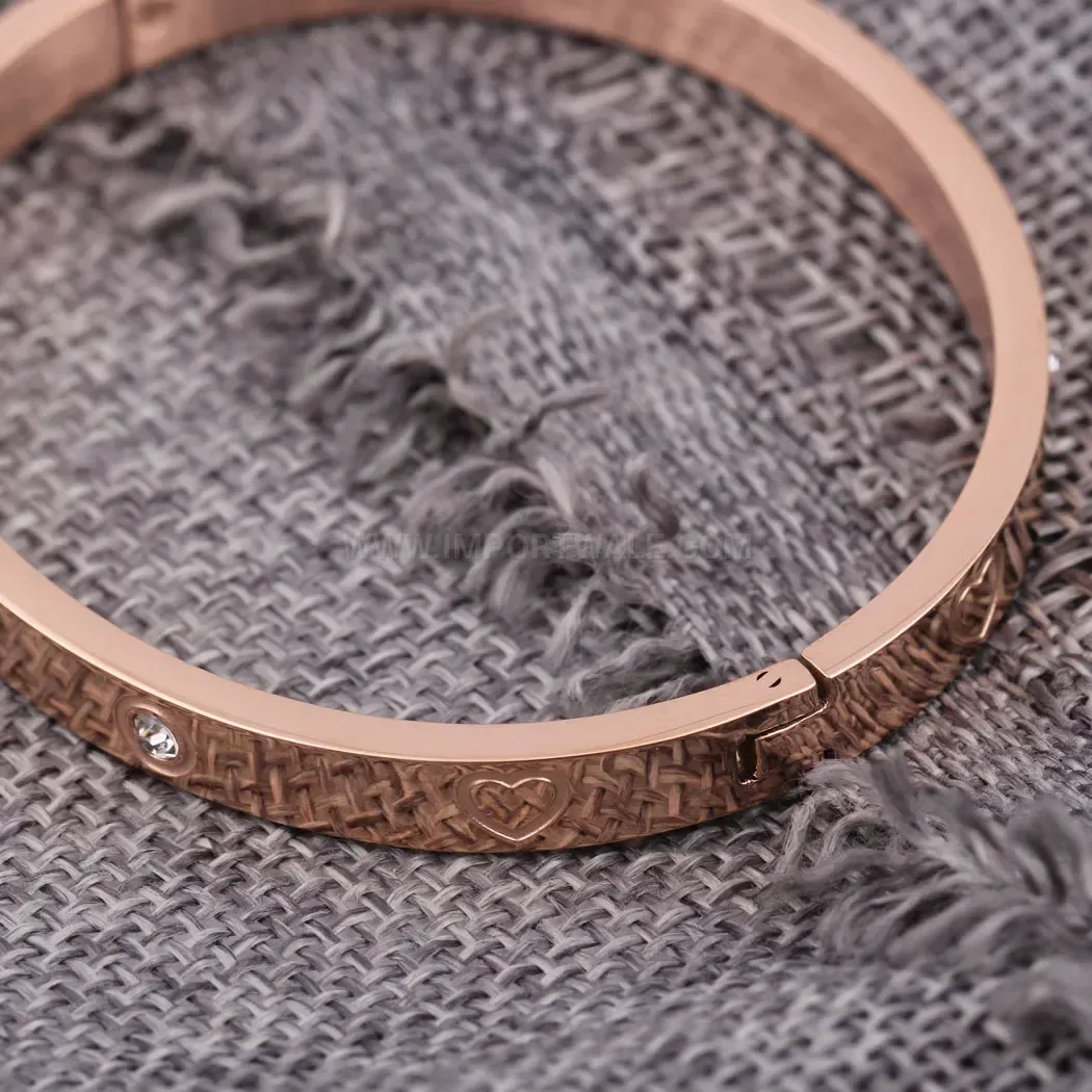 Bold Heart Rhinestone Inlaid Stainless Steel Bangle