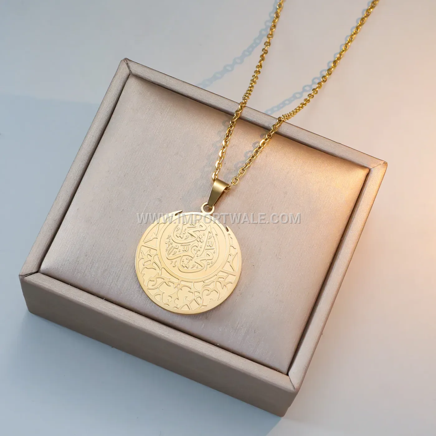 Gold Plated Stainless Steel Islamic Calligraphy Coin Medallion Pendant Necklace