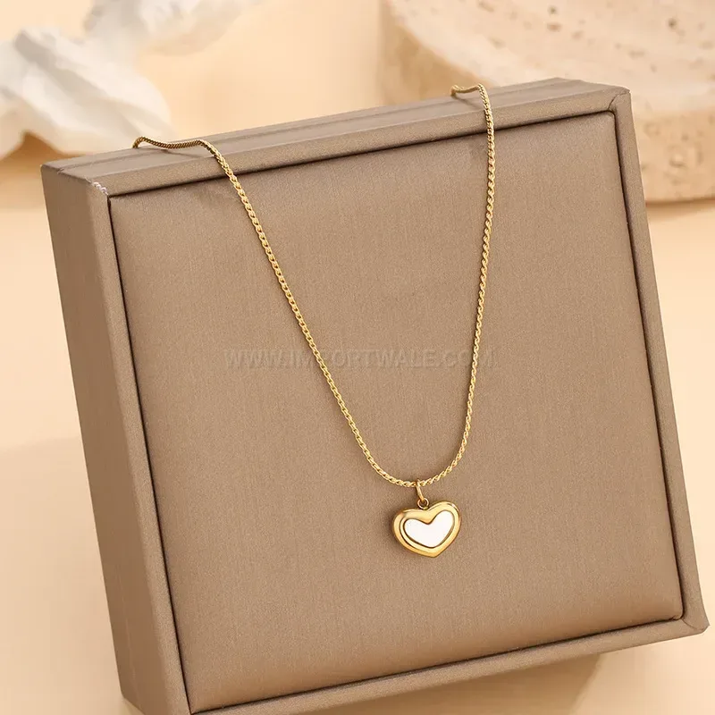 Titanium Steel Heart Shell Pendant Choker Necklace