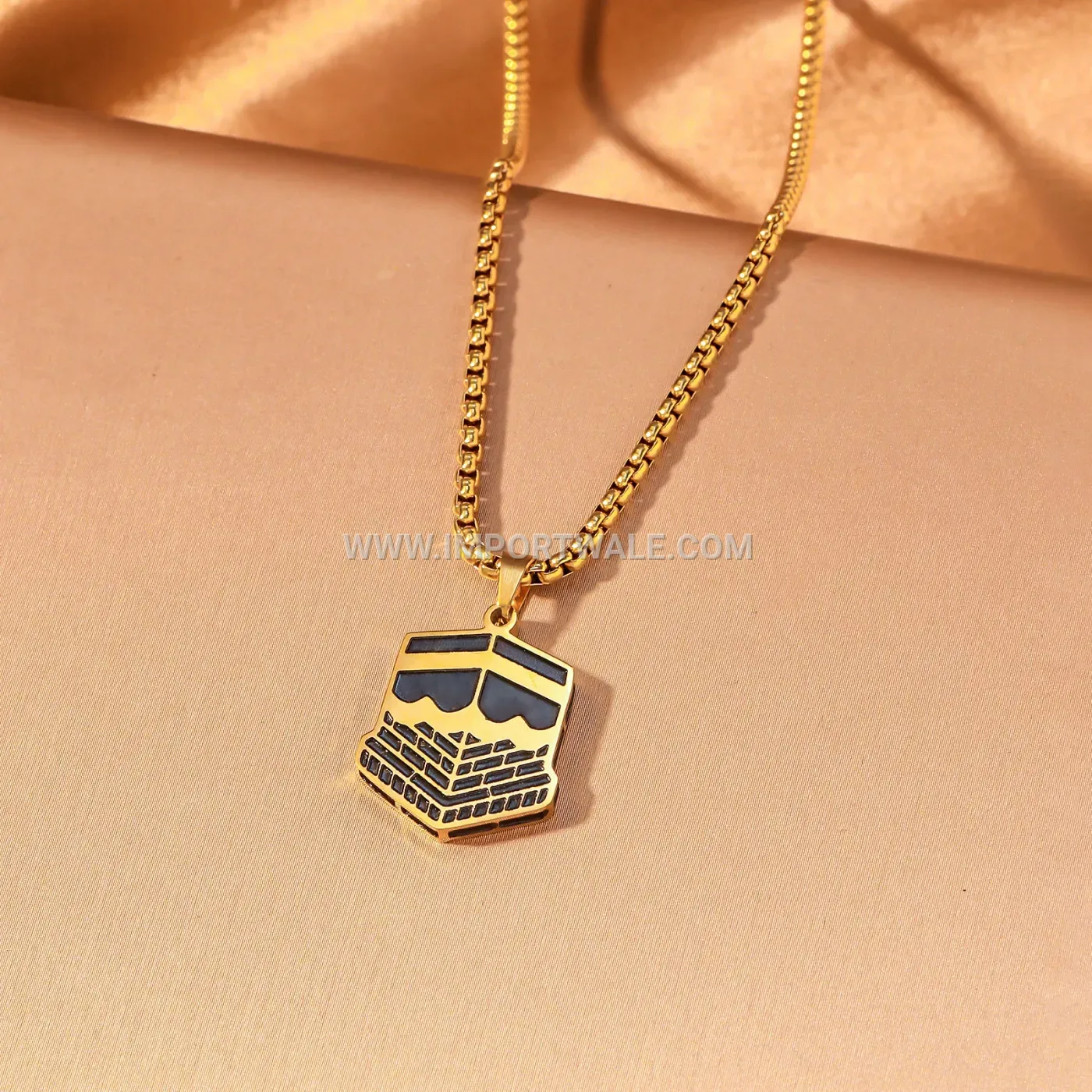 Gold Plated Stainless Steel Sacred Kaaba Islamic Pendant Necklace