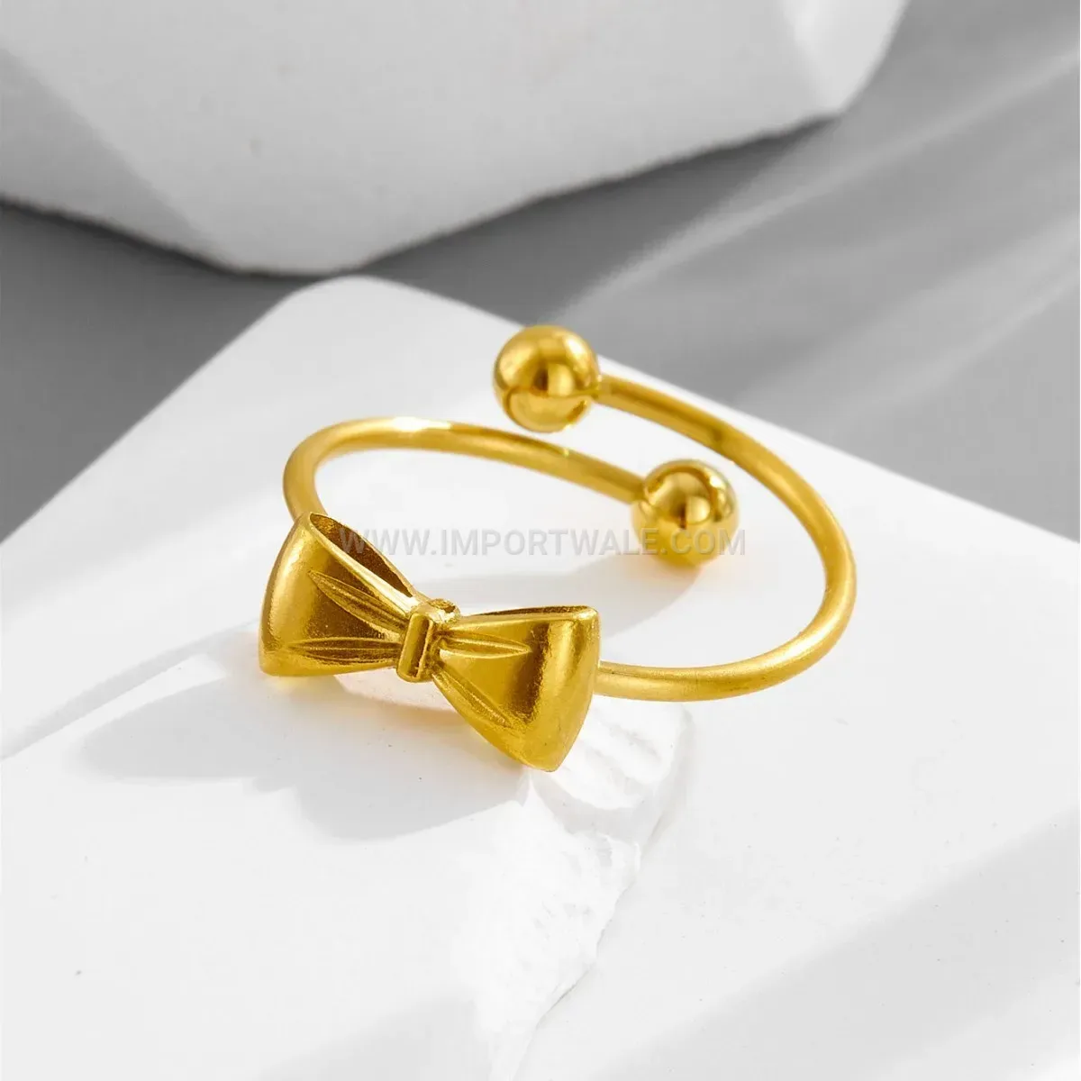 Delicate Bow Titanium Steel Adjustable Ring