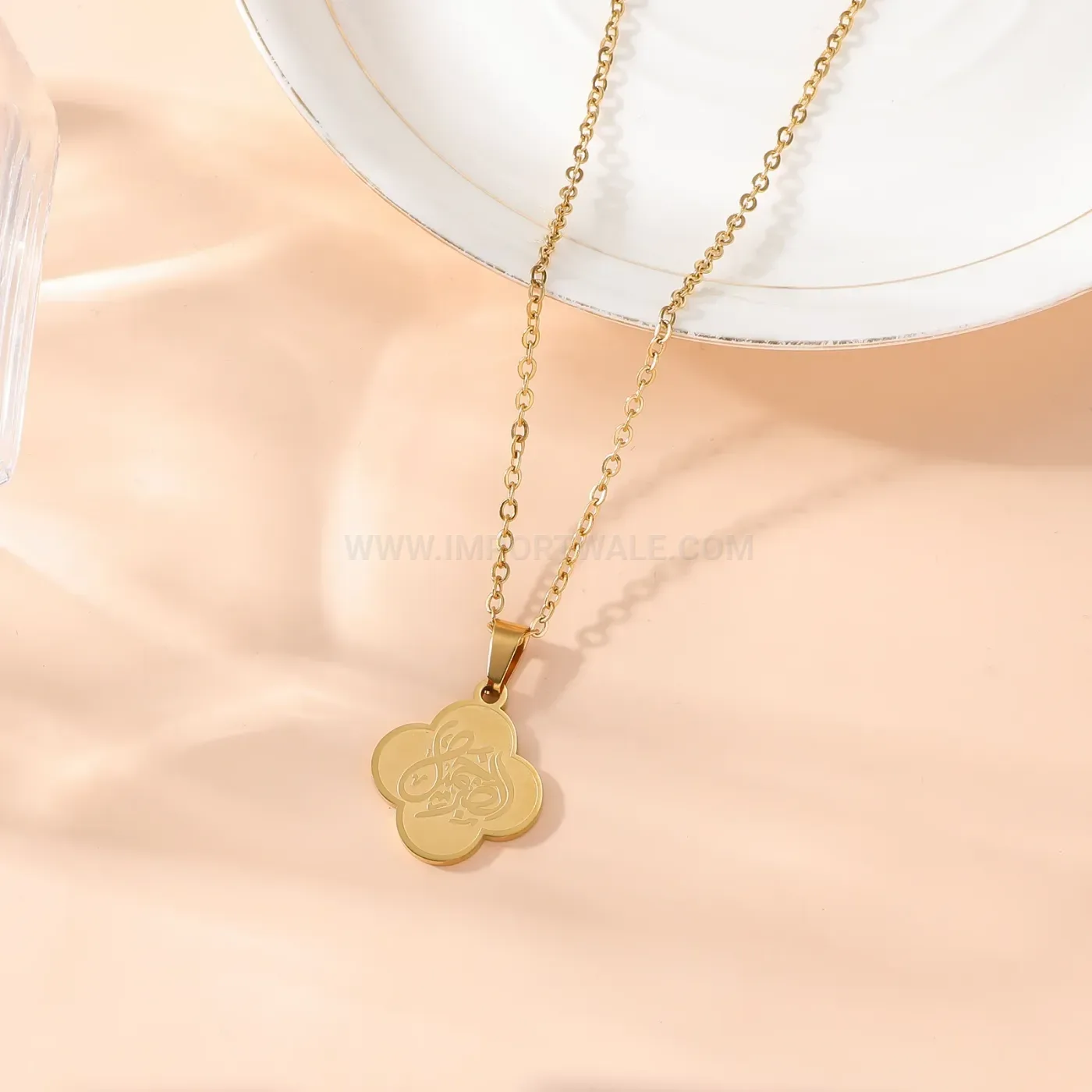 Chic Stainless Steel Clover Arabic Calligraphy Inscribed Pendant Necklace