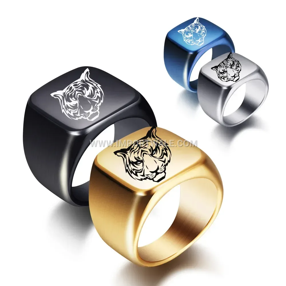 Square Stainless Steel Engraved Leopard Signet Ring