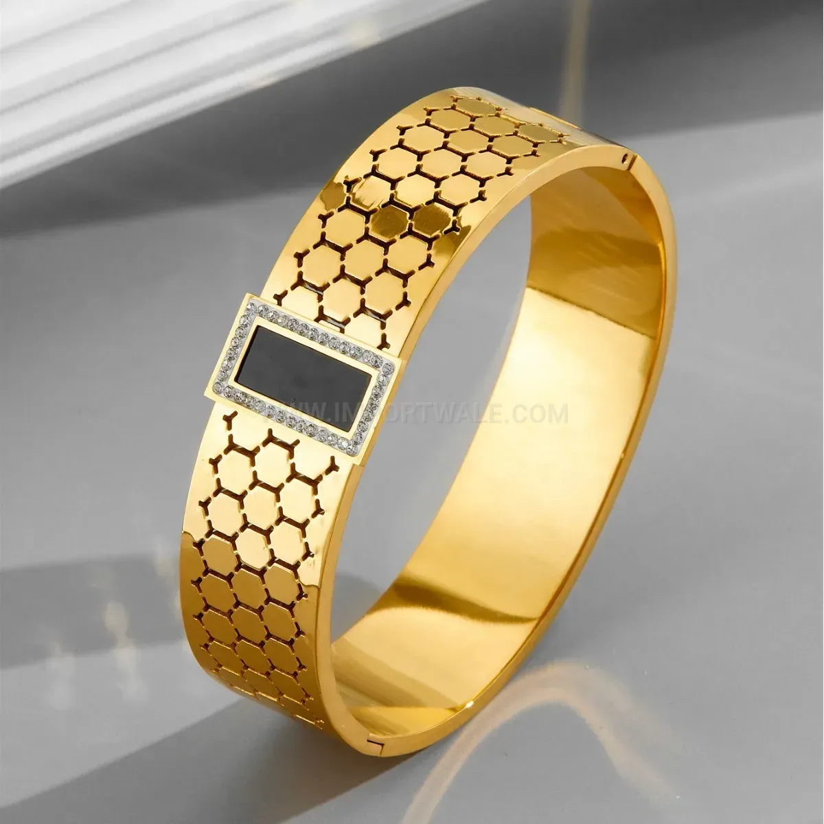 Mother of Pearl and Cubic Zirconia Titanium Steel Bangle Bracelet