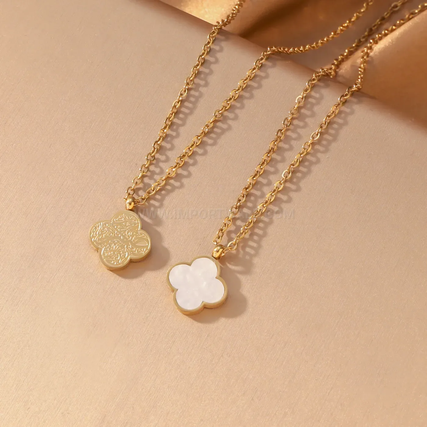Gold Plated Stainless Steel Double-Sided Clover Islamic Calligraphy Necklace
