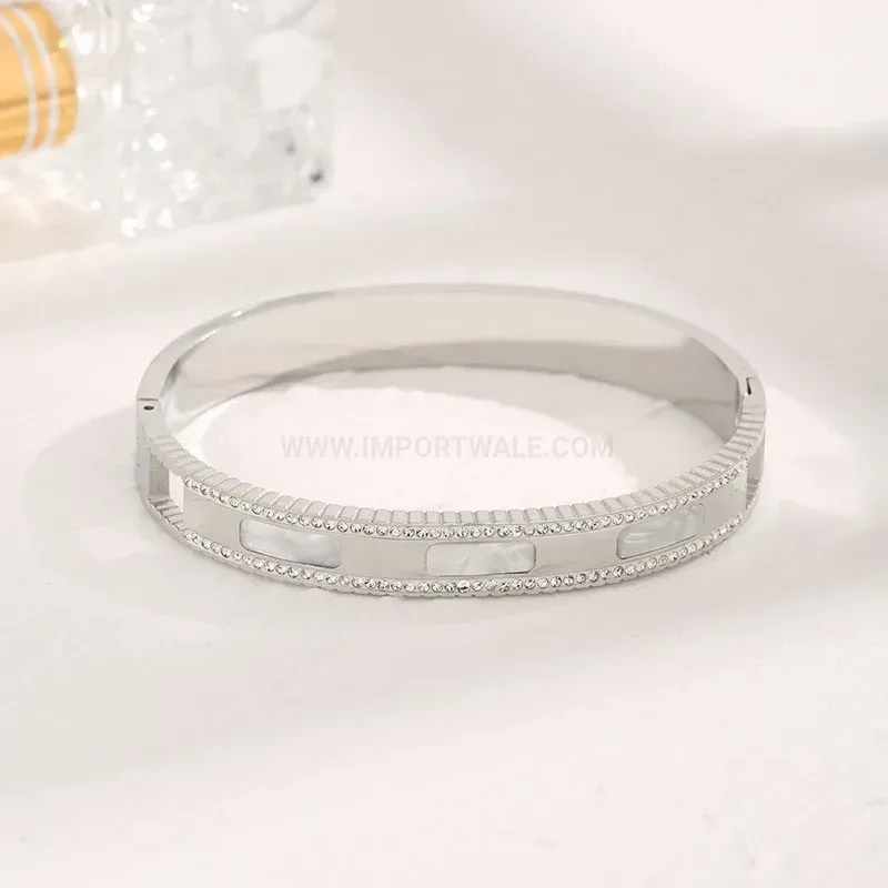 Fashion White Shell and Rhinestone Titanium Steel Bangle