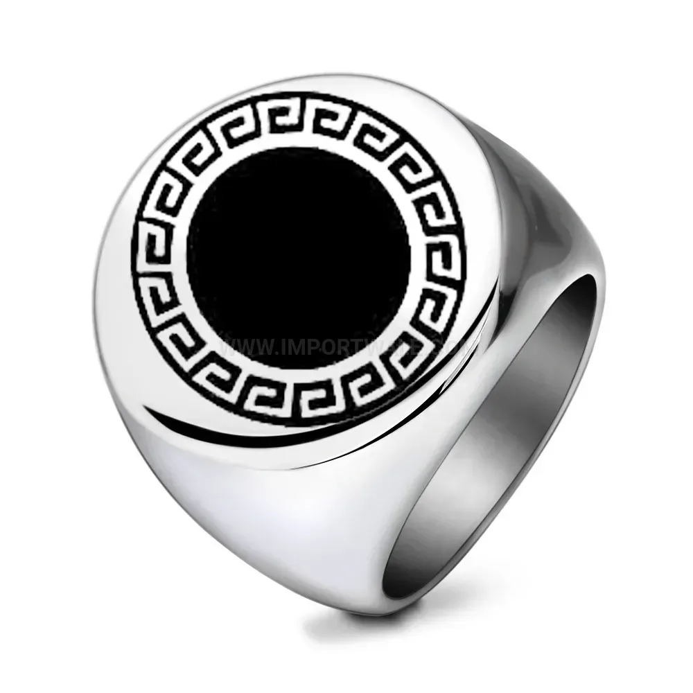 Stylish Distressed Great Wall Motif Stainless Steel Signet Ring