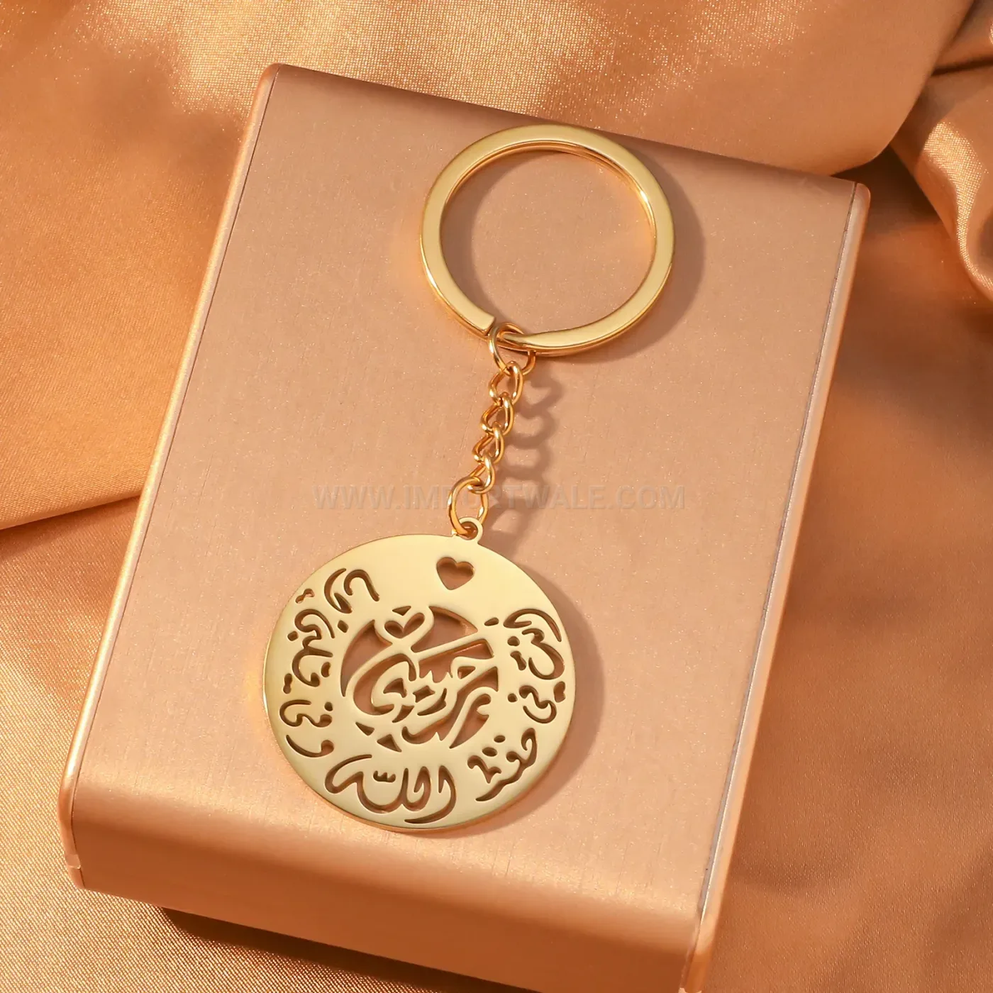 Hasbi Allah Stainless Steel Circular Calligraphy Pendant Necklace