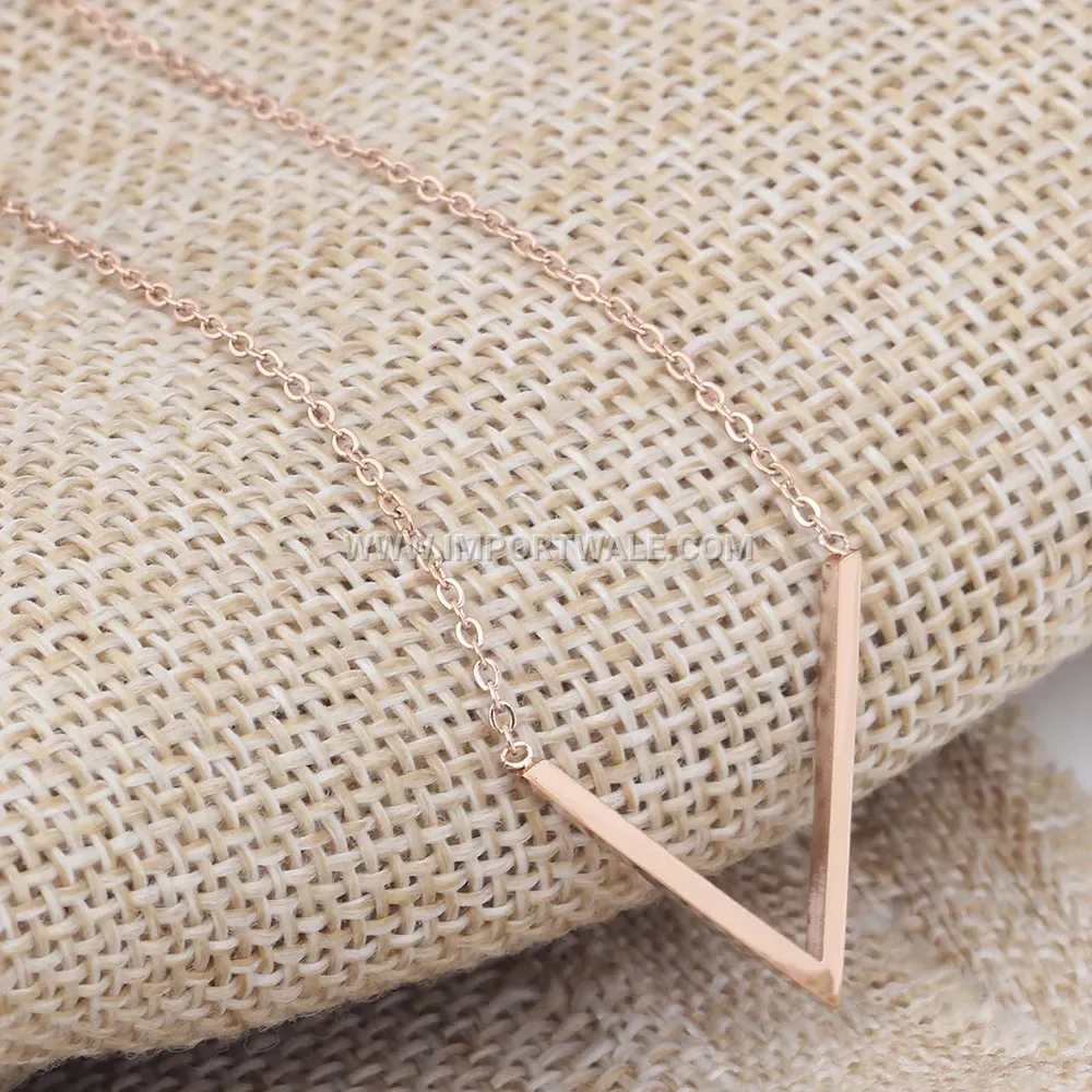 Rose Gold Stainless Steel V Shaped Geometric Choker Necklace