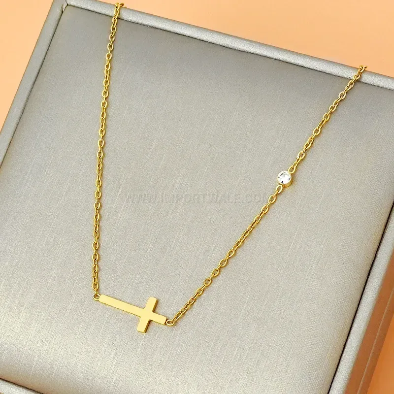 Chic Sparkling Cubic Zirconia Cross Pendant Titanium Steel Choker Necklace