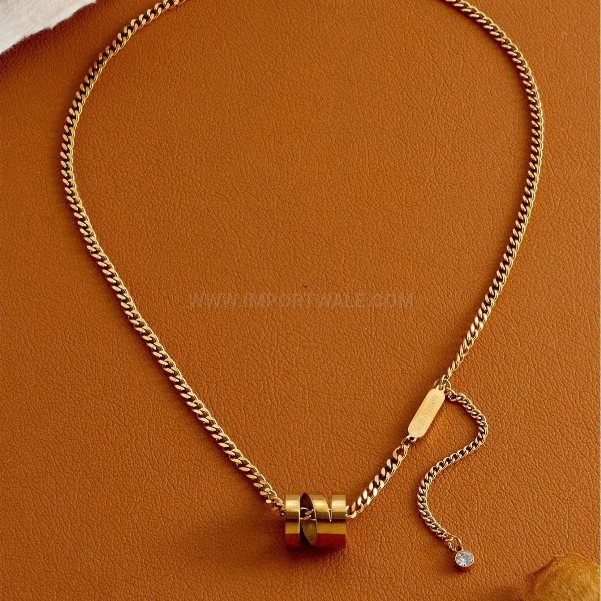 Designer Gold Titanium Steel Cylinder Tassel Charm Clavicle Necklace