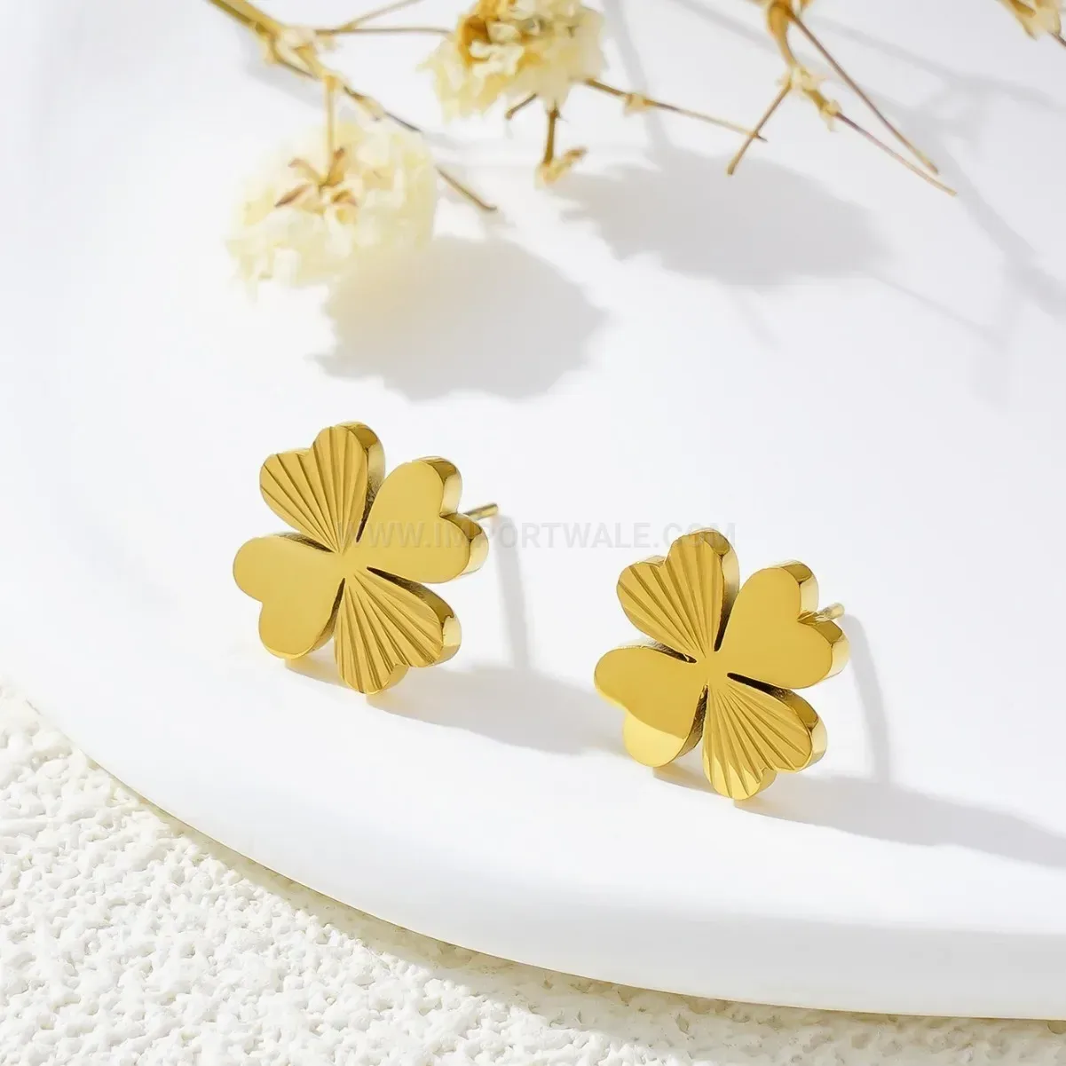 Trendy Titanium Steel Four-Leaf Clover Necklace and Earrings Set