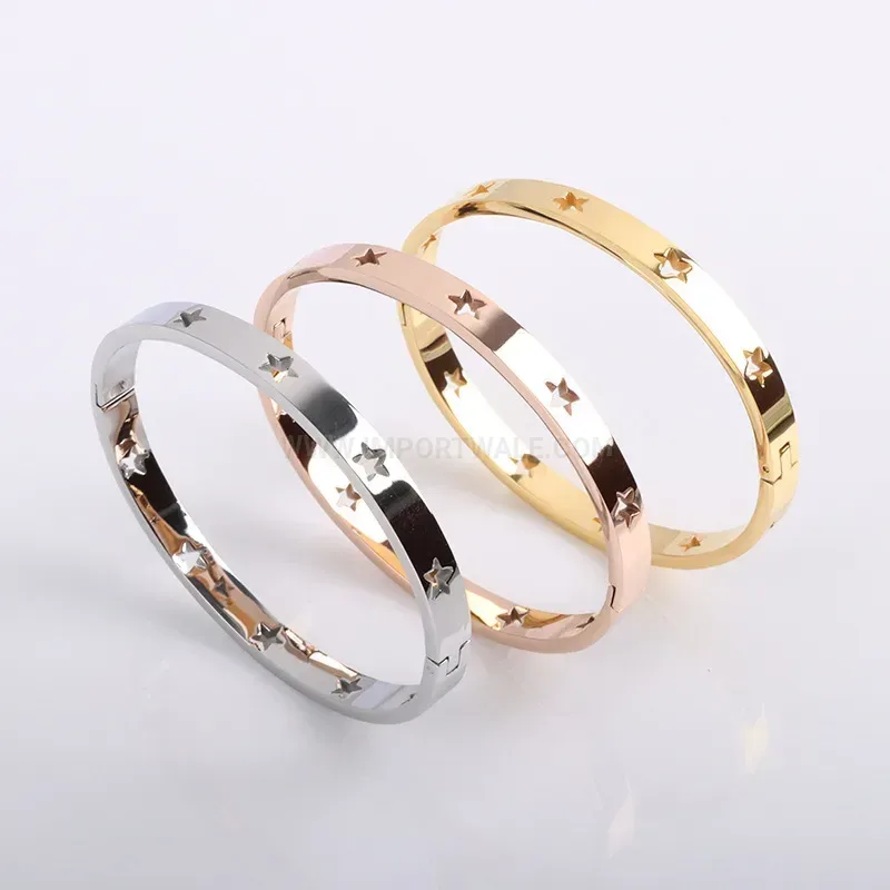 Cutout Five-Point Star Titanium Steel Clasp Bangle