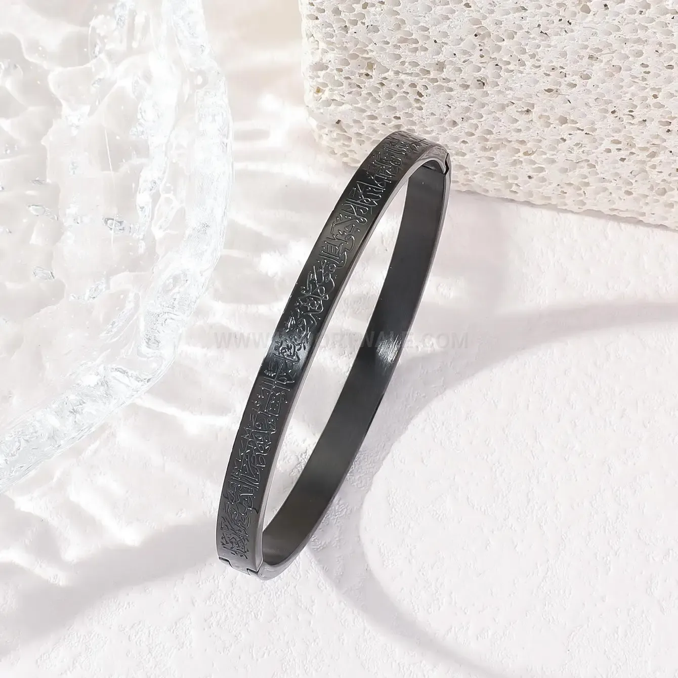 Stainless Steel Ayatul Kursi Calligraphy Open Bangle Bracelet