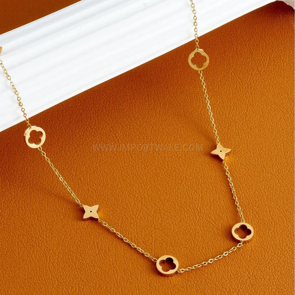 Stylish Openwork Four-Leaf Clover Titanium Steel Necklace