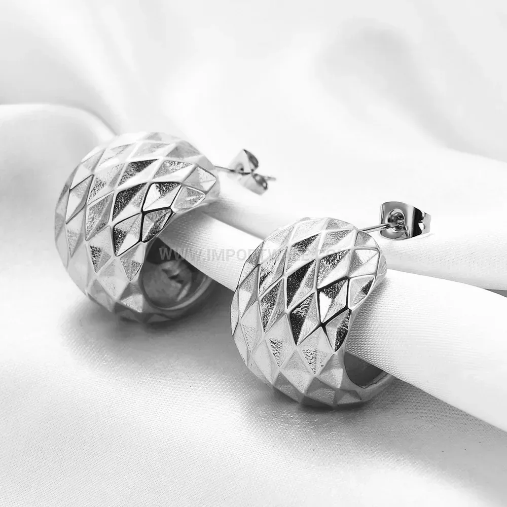 Vintage Openwork Rhombus Stainless Steel Drop Earrings