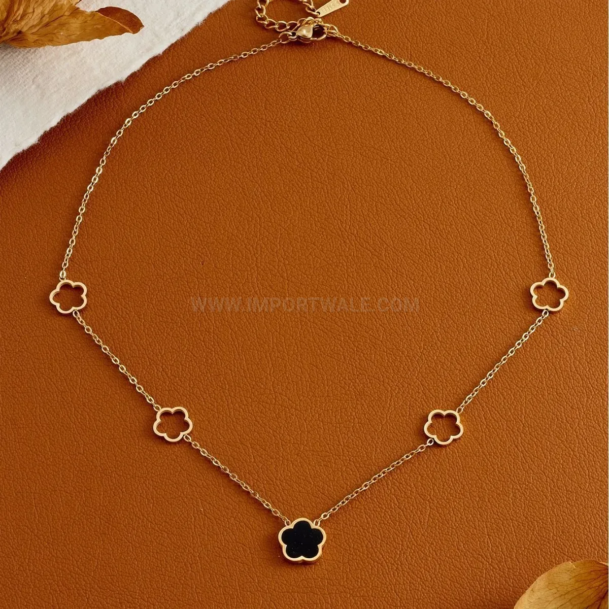 Elegant Titanium Steel White Shell Five-Petal Flower Pendant Necklace