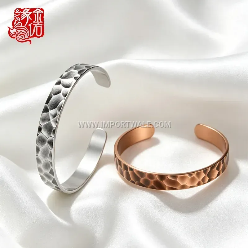 Vintage Hammered Wavy Red Copper Open Cuff Bracelet