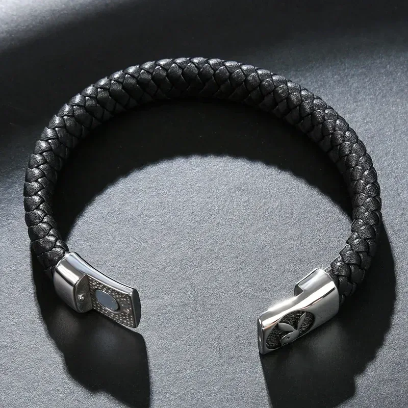 Chic Stainless Steel Handcrafted Leather Bunny Charm Bracelet