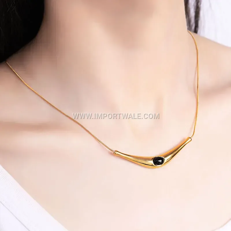Sleek Stainless Steel Heart Pendant Snake Chain Necklace for Women