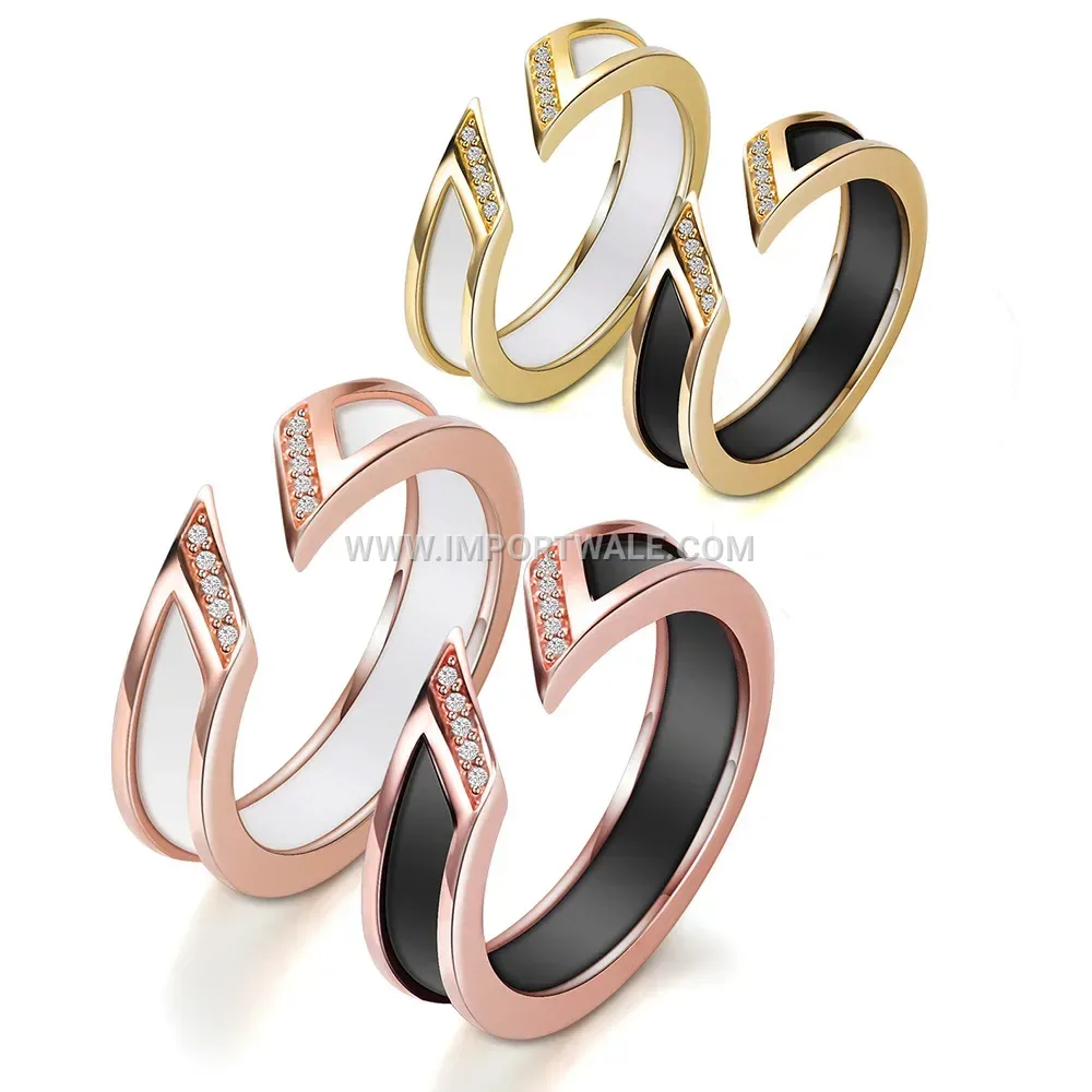Single Row Rhinestone Ceramic Band Ring