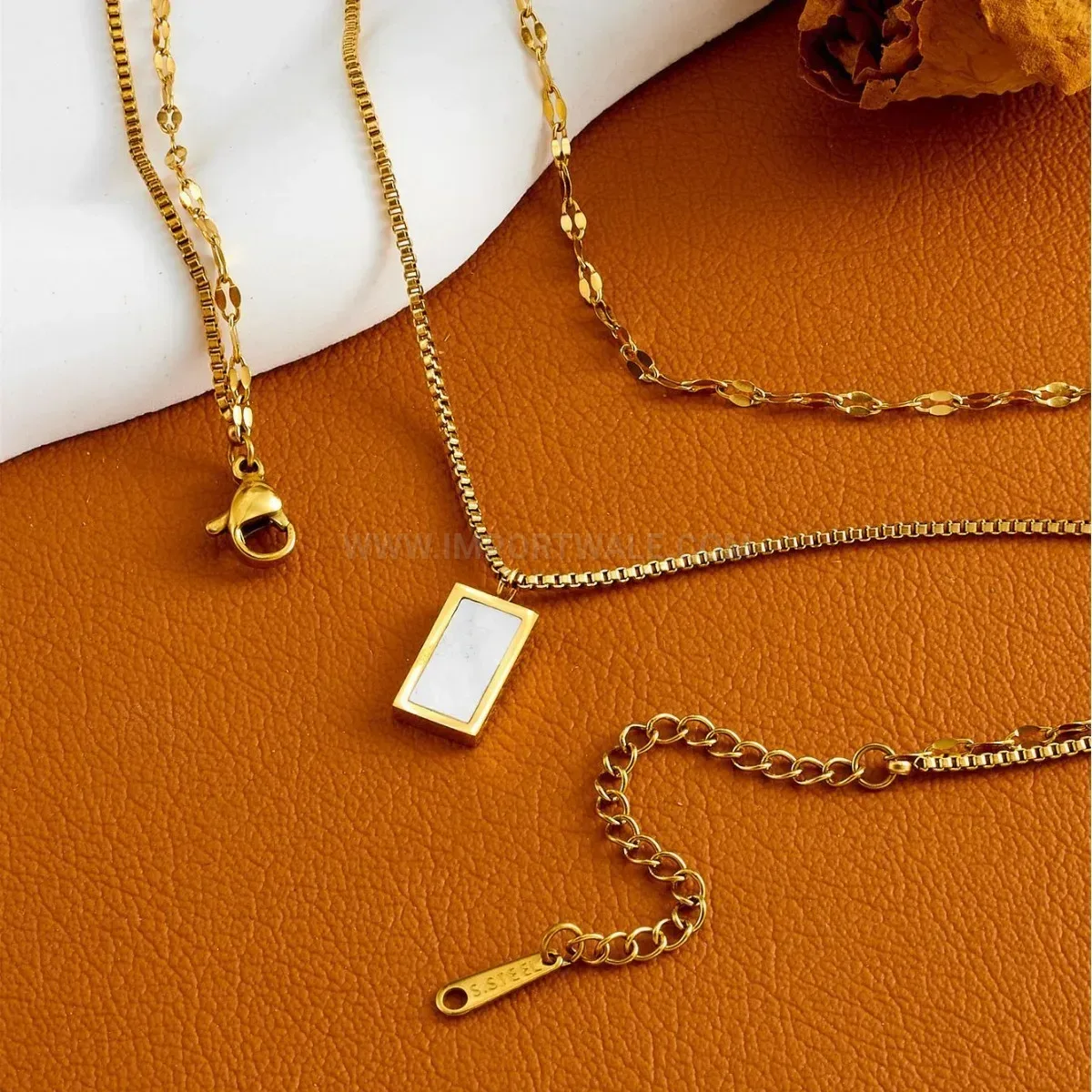 Designer Double Layer Geometric White Shell Titanium Steel Necklace
