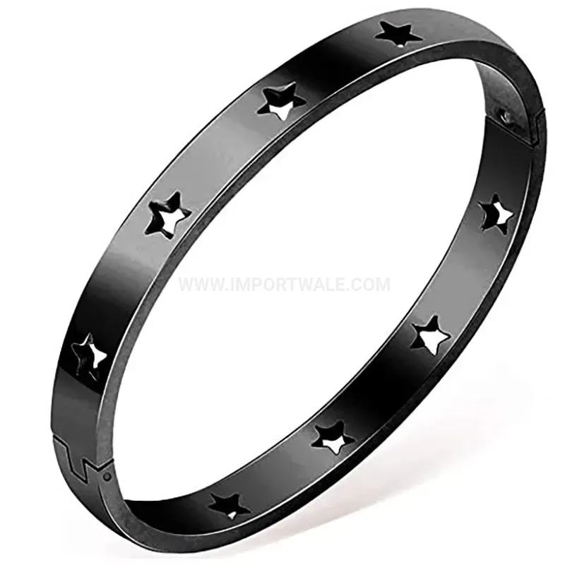 Fashion Cutout Star Stainless Steel Clasp Bangle Bracelet