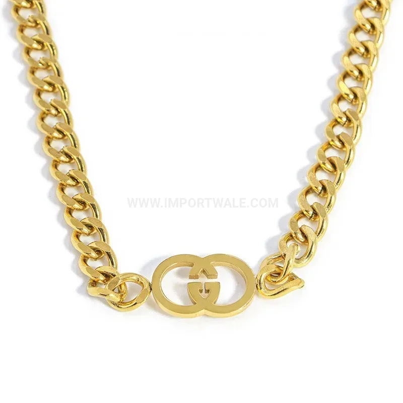 Classic Titanium Steel Heart Clavicle Chain Necklace With Gold Accent
