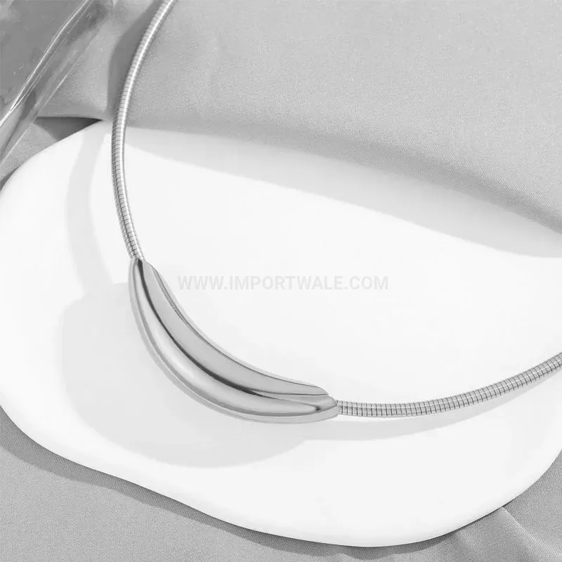 Minimalist Curved Tube Titanium Steel Choker Necklace