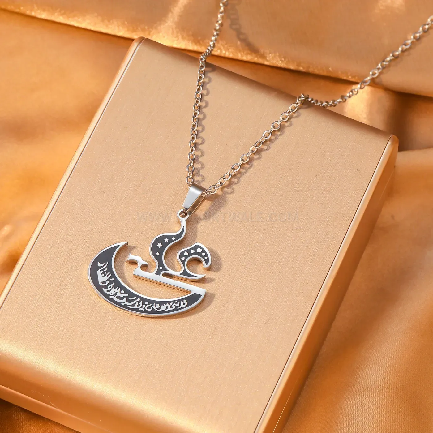 Stainless Steel Crescent Moon Arabic Calligraphy Pendant Necklace