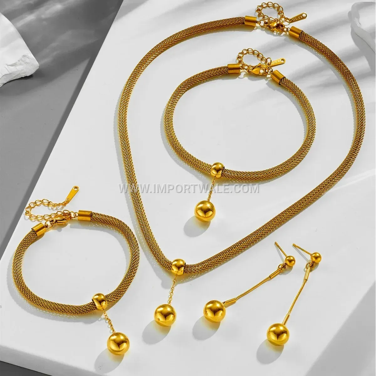 Hollow Flower Charm Titanium Steel Premium Tarnish Resistant Anklet