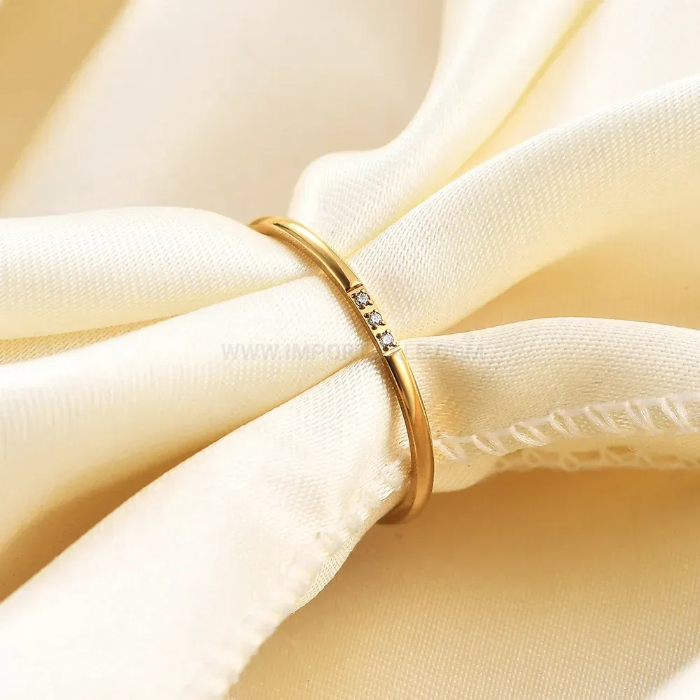 Premium Minimalist 1mm Gold Plated Stainless Steel Band with Zircon Accent