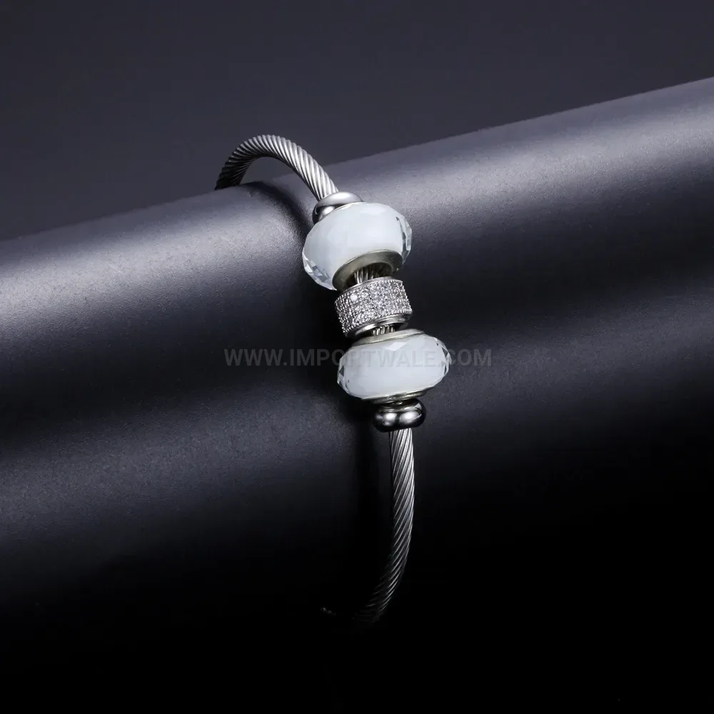 Chic Gold Stainless Steel Cable Bangle with Crystal Beads