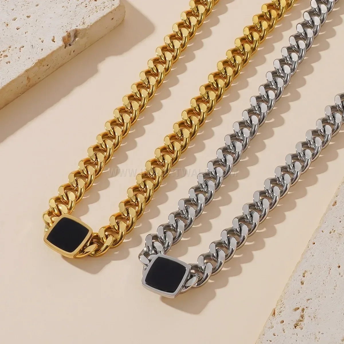 Chic Chunky Titanium Steel Cuban Chain Black Square Pendant Necklace