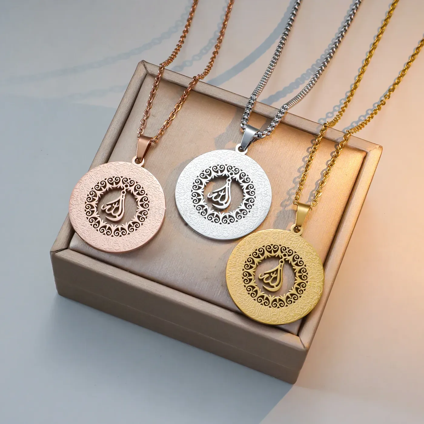 Chic Gold Plated Stainless Steel Octagon Islamic Script Pendant Necklace