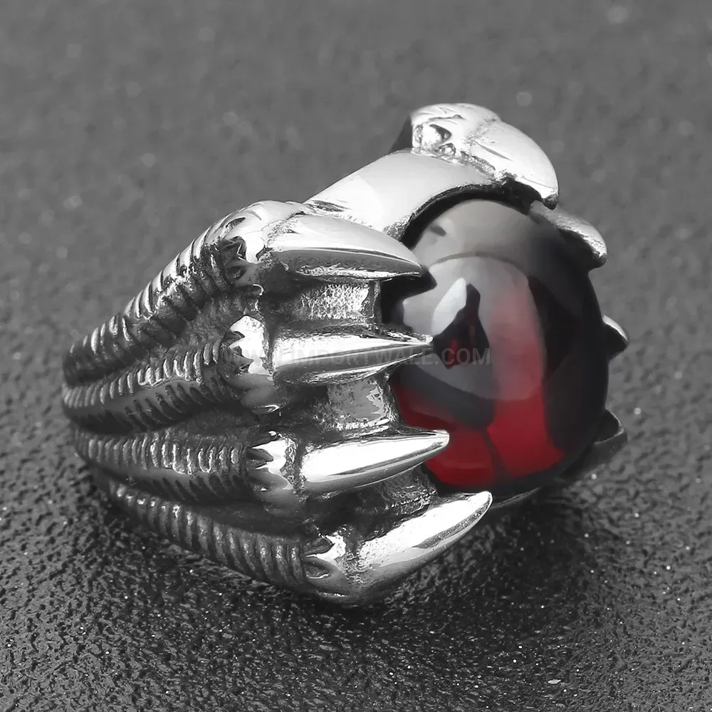 Bold Gothic Claw Titanium Steel Ring Set with Red Gemstone