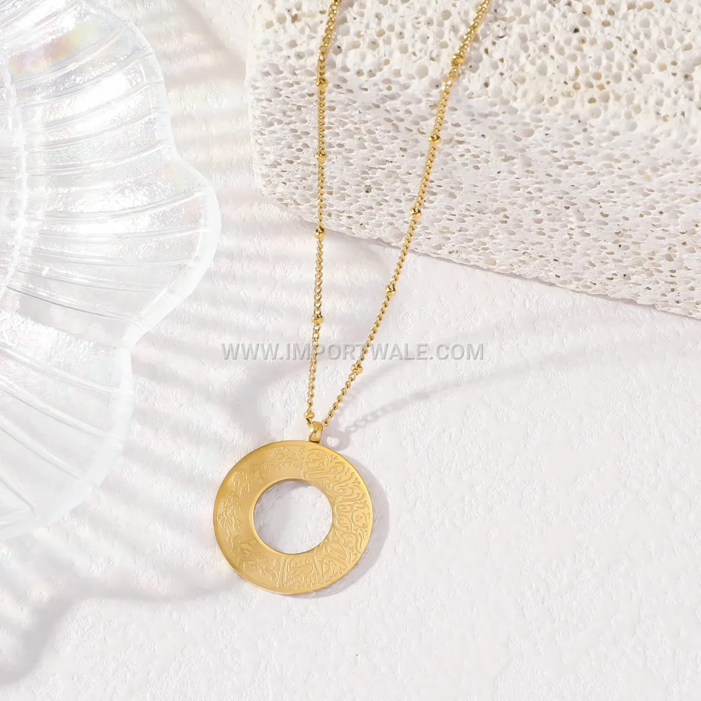 Stainless Steel Openwork Round Ayat Al-Kursi Pendant Box Chain Necklace