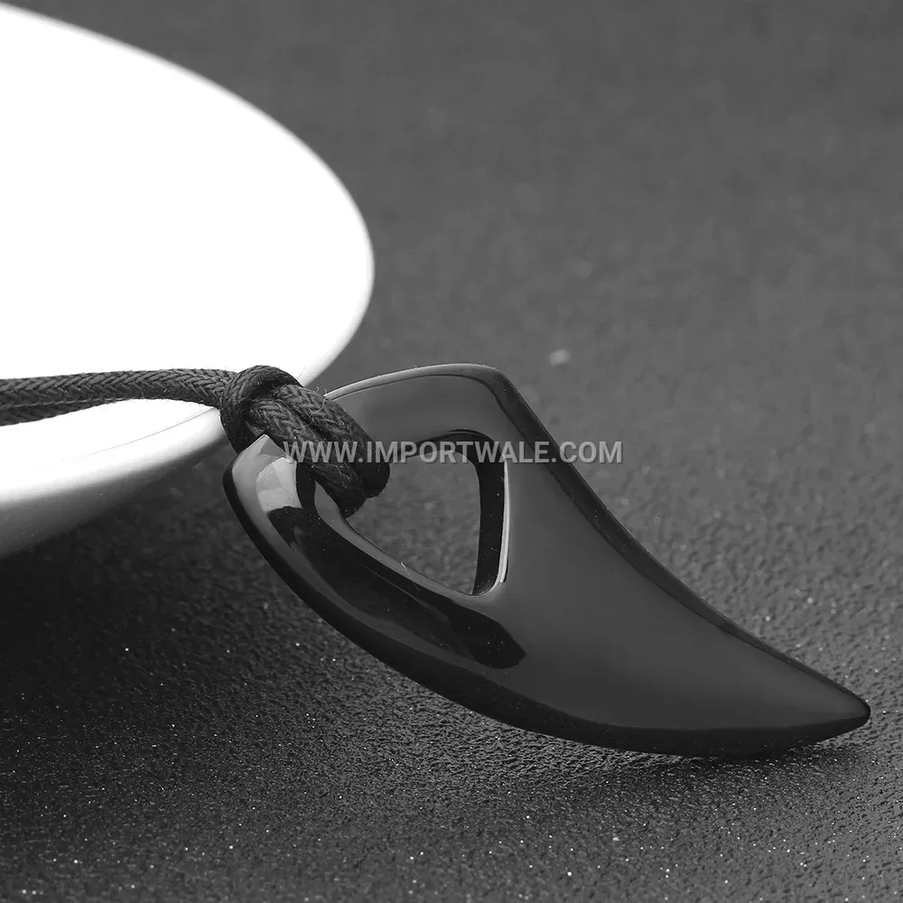 Men Stainless Steel Wolf Tooth Commemorative Pendant Necklace