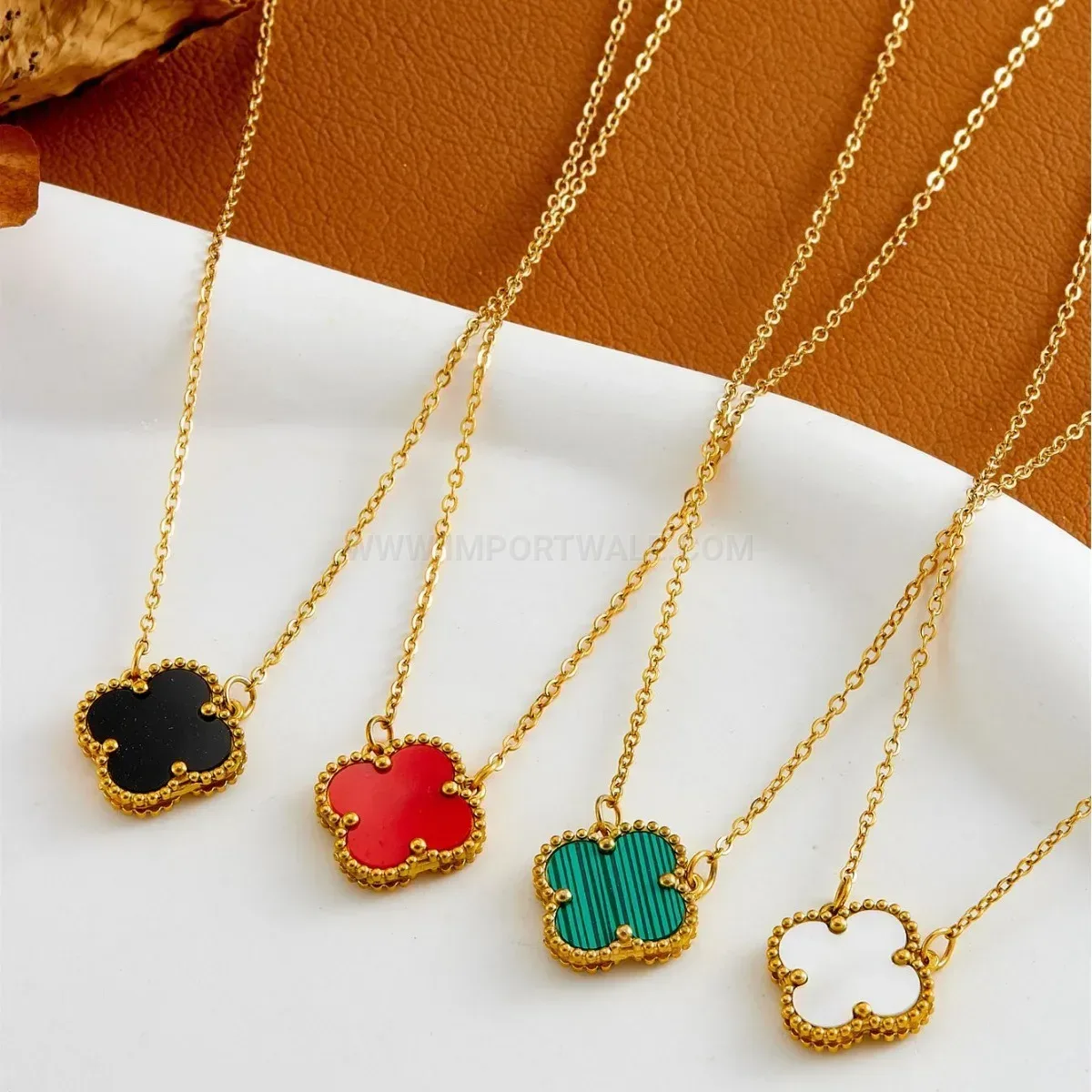 Trendy Titanium Steel Four-Leaf Clover Shell Pendant Necklace