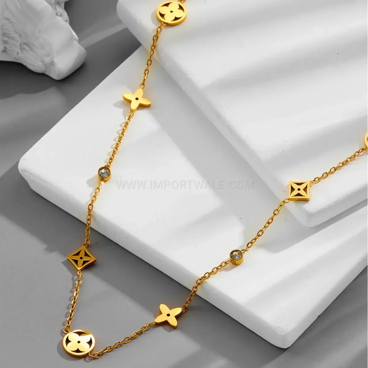Modern Hollow Four Leaf Clover Titanium Steel Pendant Necklace