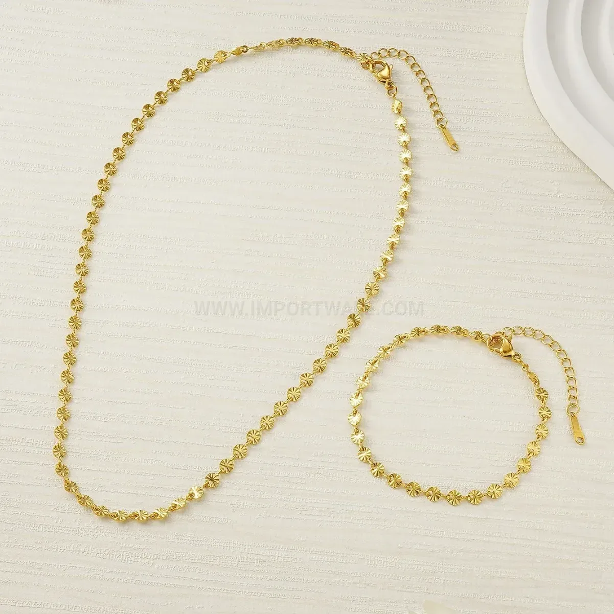 Elegant Textured Disc Gold-Plated Titanium Steel Jewelry Set