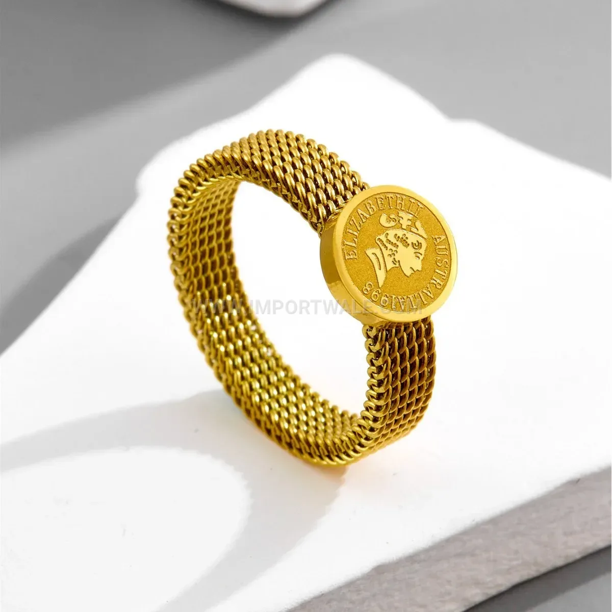 Vintage Queen Coin Portrait Mesh Titanium Steel Ring