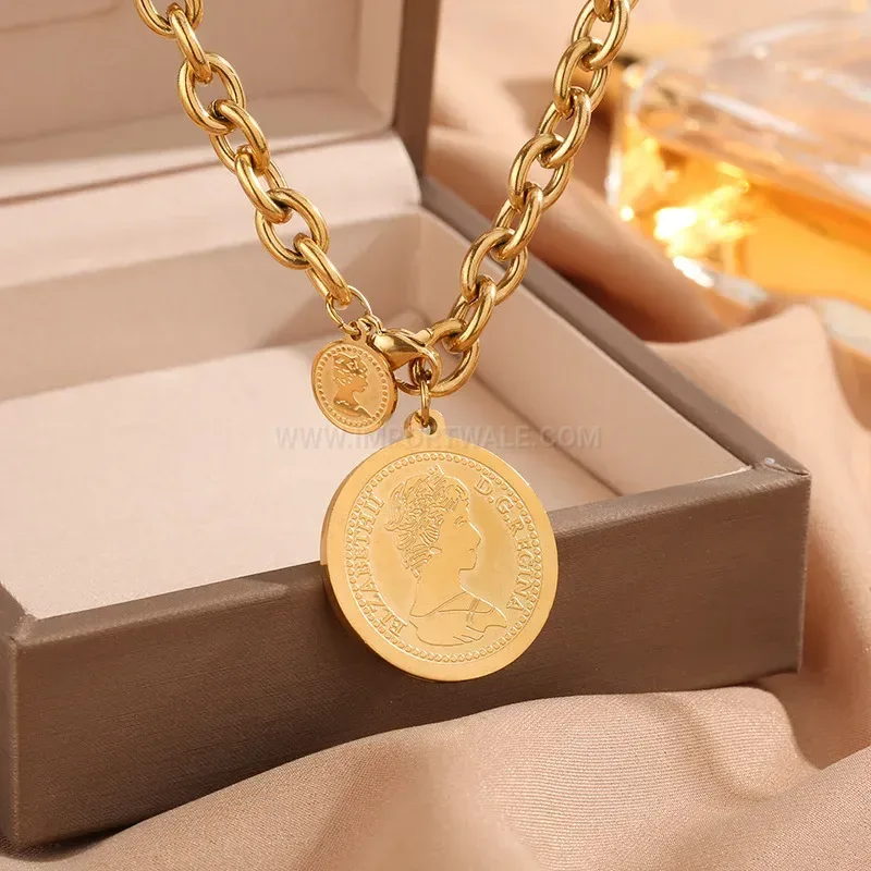 Vintage Portrait Coin Pendant Cuban Chain Titanium Steel Necklace