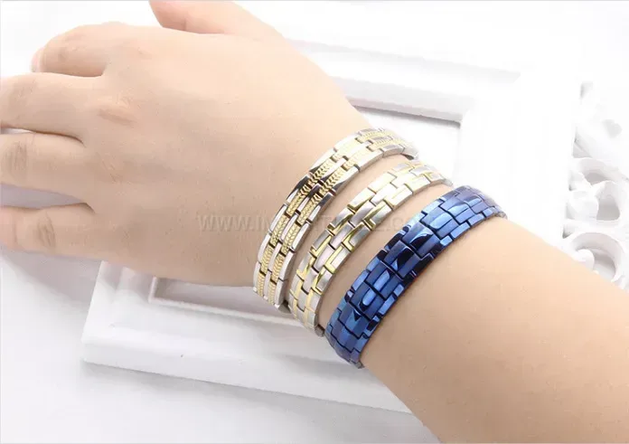 Designer Pure Titanium Zirconia Accent Bio Magnetic Link Bracelet