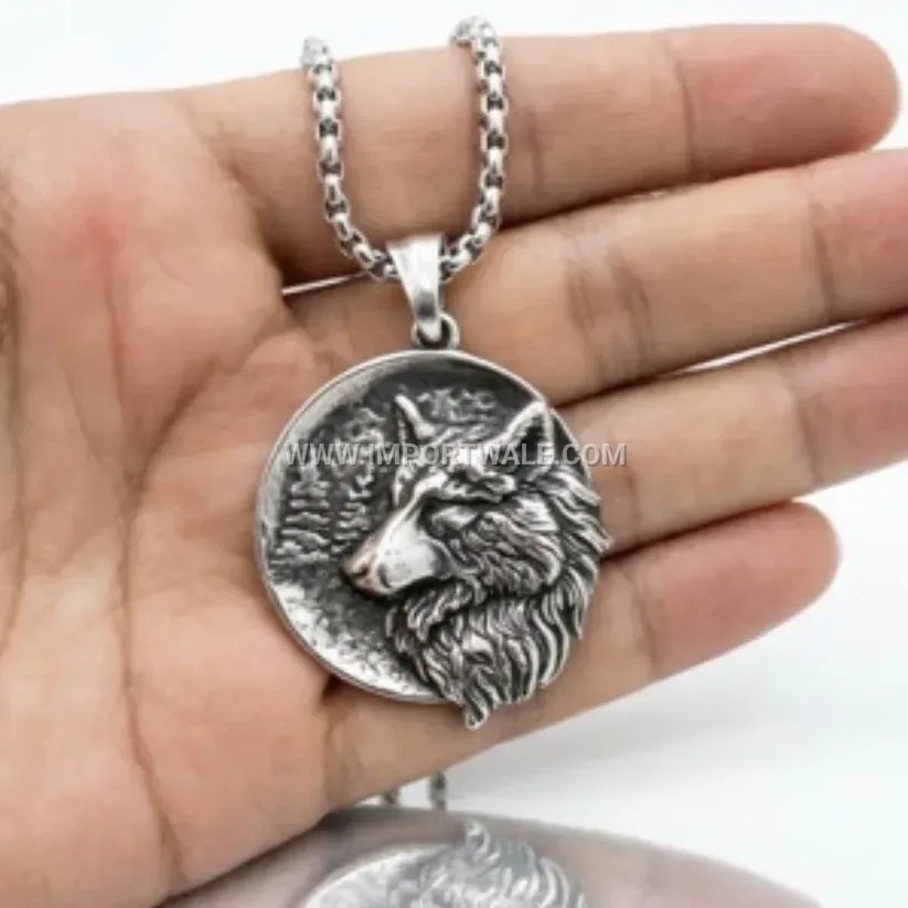 Cast Stainless Steel Wolf Head Pendant