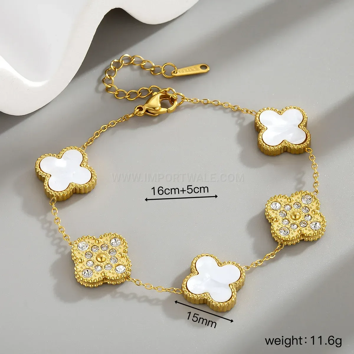 Four Leaf Clover Crystal Inlaid Titanium Steel Charm Bracelet