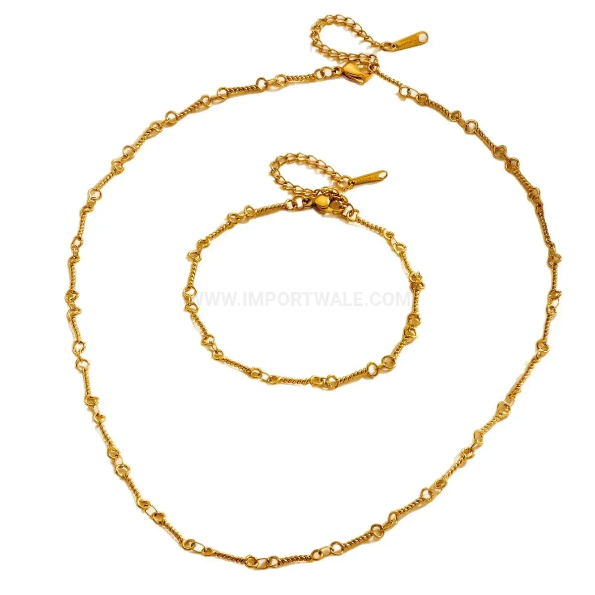 Designer Gold Plated Stainless Steel Interlocking Double Ring Chain Necklace