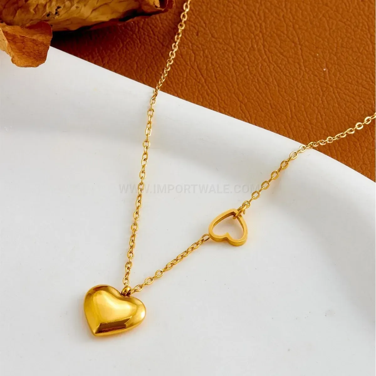 Modern 18K Gold Plated Double Heart Titanium Steel Choker Necklace
